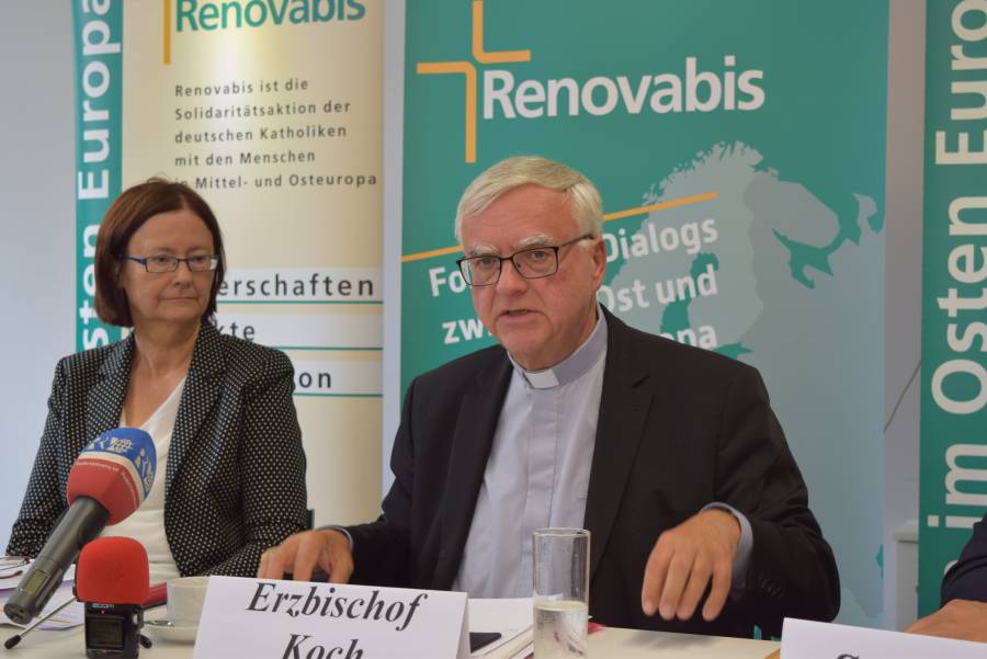 "Wer sich aus Europa verabschiedet, überlässt es anderen geistigen Strömungen!“ - Davor warnte Renovabis-Bischof Dr. Heiner Koch und plädierte dafür, Europa als gemeinsame Lerngemeinschaft zu begreifen.<br><small class="stackrow__imagesource">Quelle: Renovabis / Burkhard Haneke </small>